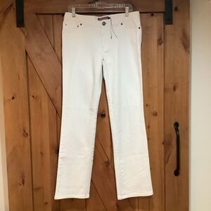 NWOT Vineyard Vines Boot Cut White Jeans